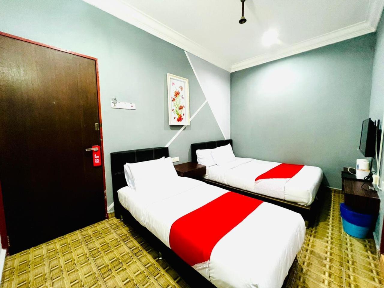 Daily Inn Hotel Mersing Extérieur photo