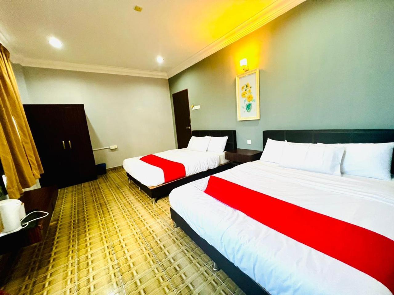 Daily Inn Hotel Mersing Extérieur photo