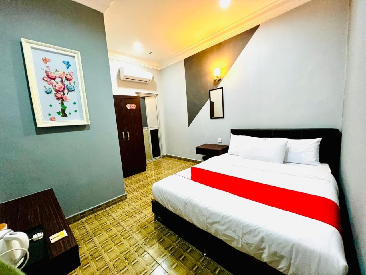 Daily Inn Hotel Mersing Extérieur photo